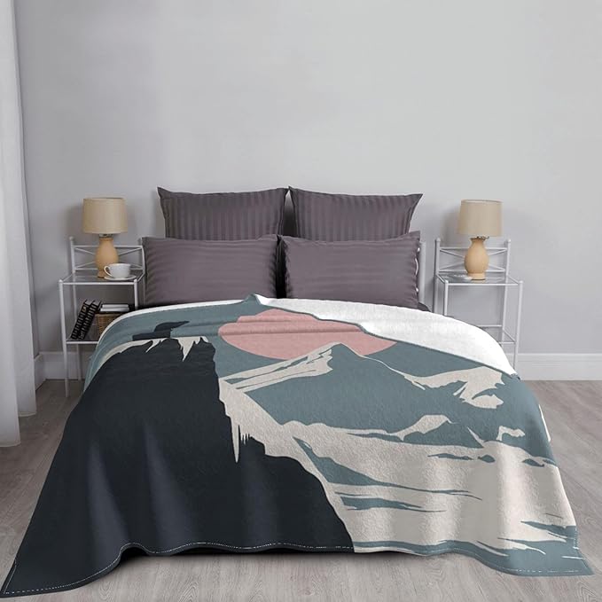 Glacier and Penguin Soft Fleece Blanket 60 * 50 inch Soft Sofa Blanket Suitable for Sofa Camping Travel Night Cover Blanket