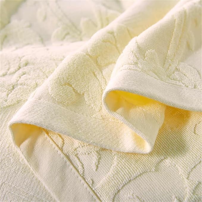 Towel Blanket Duvet Blanket 60x80'' Duvet Cover for Weighted Blanket Warm Cozy Lightweight Cotton Quilt Throws Air Conditioned Blankets for All Seasons Traveling Camping Picnic Beach Cream