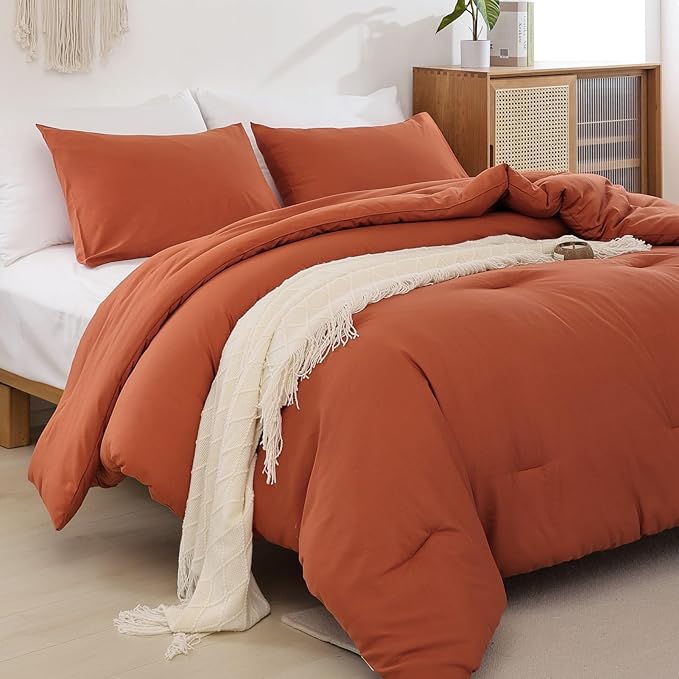 ROSGONIA King Size Comforter Set Burnt Orange3pcs(1 Terracotta Comforter &amp 2 Pillowcases) Lightweight Boho Rust Fall Bedding Blanket All Season Quilt