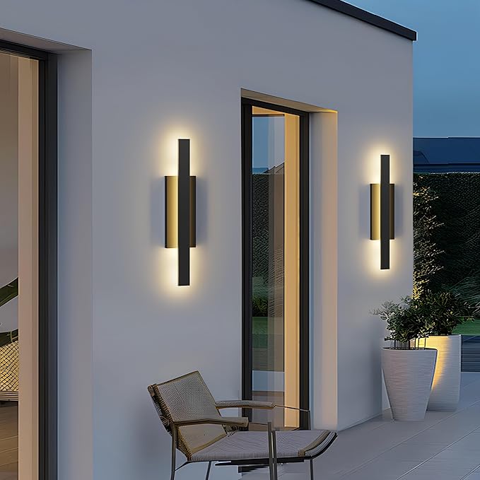 LamQee 31 inch Aluminum Long Outdoor Wall Lights 3000K 1600LM 32W LED Modern Exterior Lighting Fixtures IP65 Waterproof Matte Black Linear Outside Sconce Wall Mount for House Porch Patio Garage Door