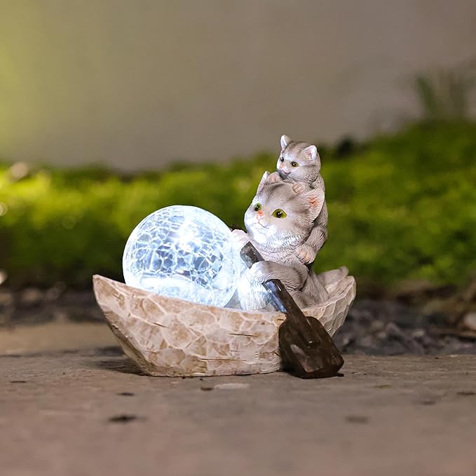 Garden Statue of CatGarden Decor Cat FigurineCats Outdoor StatueSolar Decor for PatioBalconyYardLawn Ornament