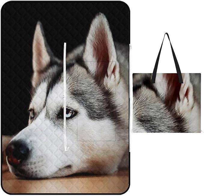 Husky Dog Beach Blanket Outdoor Packable Picnic Blanket with Zipper Folds Into Tote Bag Waterproof Picnic Mat Portable Beach Mat for Camping Hiking Festivals