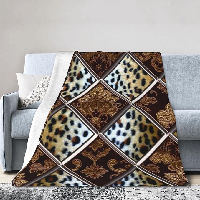 80X60 African Cheetah Patch Quilt Pattern Lightweight Flannel Blanket - Soft and Breathable Polyester Suitable for Travel Camping and Home Decoration