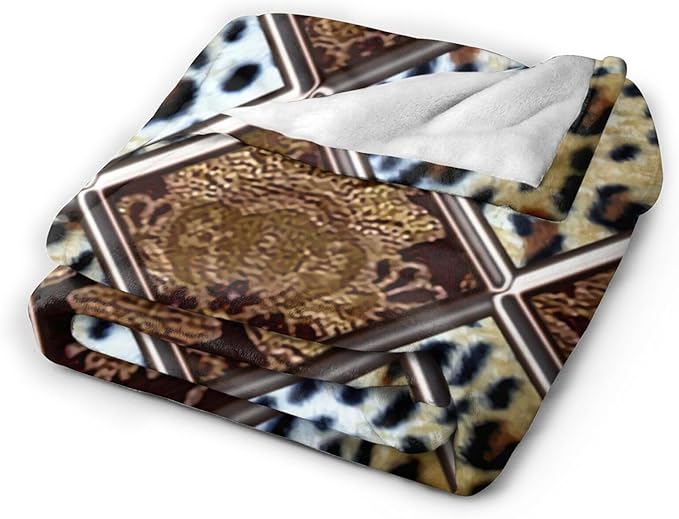 80X60 African Cheetah Patch Quilt Pattern Lightweight Flannel Blanket - Soft and Breathable Polyester Suitable for Travel Camping and Home Decoration
