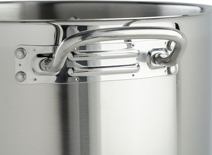 Winware Stainless Steel 16 Quart Stock Pot with Cover Silver