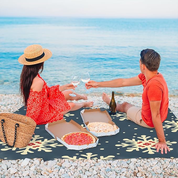 Waterproof Sandproof Beach Blanket 59''×68'' Blue Background Polyester Outdoor Picnic Blanket with 4 Stakes &amp Storage Bag for BeachCampingVacation Snowflake