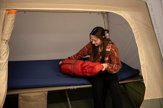 ALPS Mountaineering Zenith 0° Sleeping Bag – Lightweight Down Mummy Sleeping Bag with Hydrophobic Down Insulation Draft Collar &amp Compression Sack for Cold Weather Camping and Backpacking