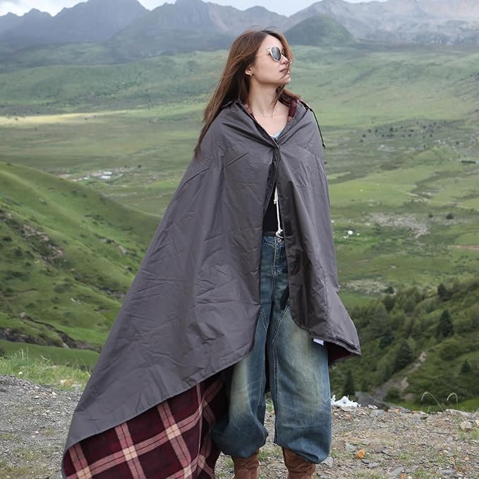 DUKUSEEK Stadium Blanket Waterproof Windproof Outdoor Hooded Blankets for Camping Sporting Events Picnic and Car - Insulated Foldable Blanket and Throws
