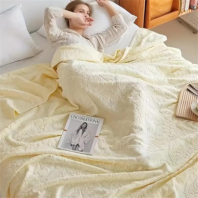 Towel Blanket Duvet Blanket 60x80'' Duvet Cover for Weighted Blanket Warm Cozy Lightweight Cotton Quilt Throws Air Conditioned Blankets for All Seasons Traveling Camping Picnic Beach Cream