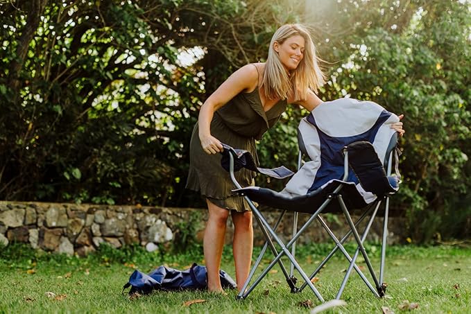 Picnic TIME NCAA Arkansas Razorbacks Reclining Camp Chair - Beach Chair for Adults - Sports Chair with Carry Bag