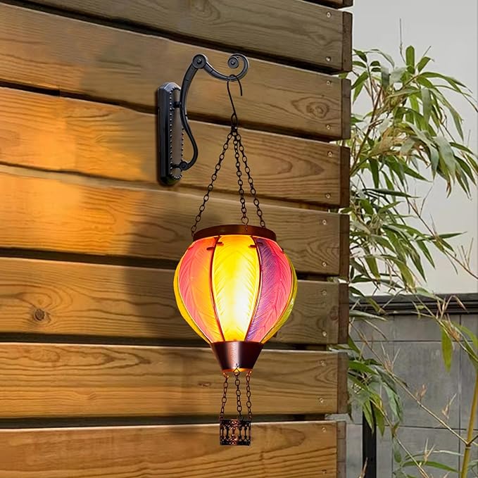 Solar Hot Air Balloon Lantern with Flame Outdoor Lights Solar Lantern Gardening Gifts for Mom Grandmom Hanging Hot Air Balloon Lights Outdoor Waterproof Decor for Patio