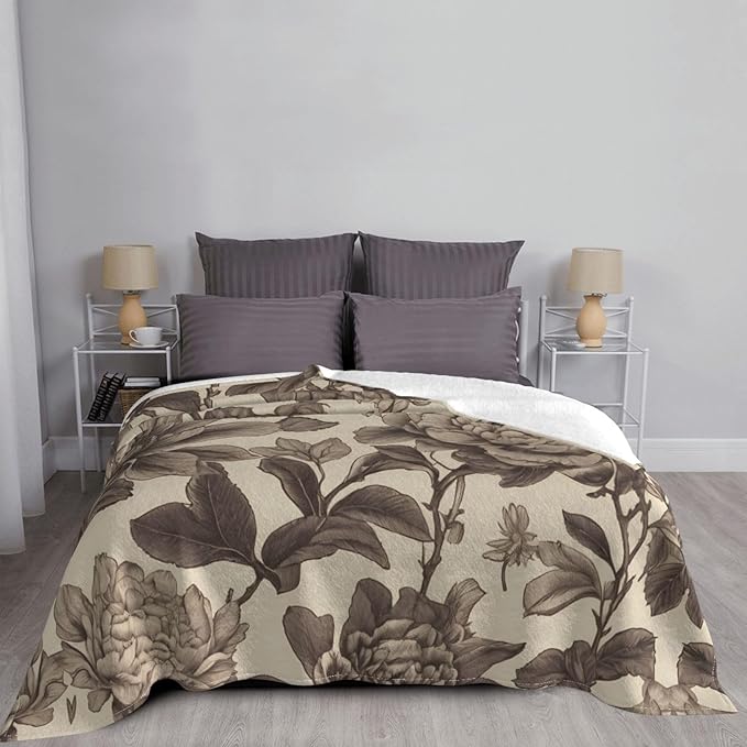 Retro Flowers 80x60 Printed Soft Fleece Blanket for Sofa Bed and Camping - Cozy Blanket for Travel Picnics Nighttime Use