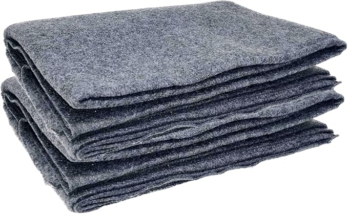 Vakly Emergency Throw Blanket 80 x 40 in (2 Pack) – Disposable Fleece Survival Blanket for Travel Camping Car Emergency Kit Outdoor Use &amp Homeless Shelters Gray