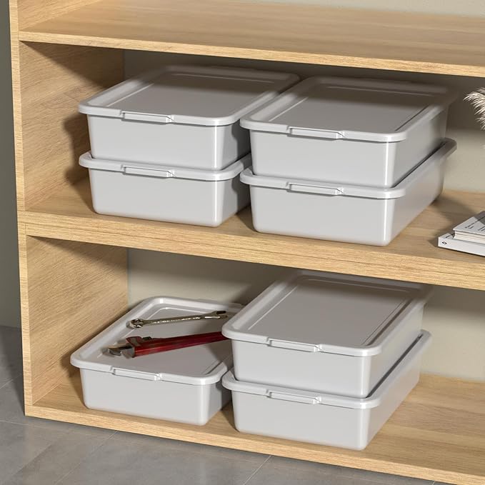 15 L Plastic Commercial Bus Box with Lid 12-Pack Restaurant Dish Tub Gray