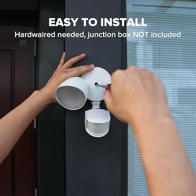 UME 2 Pack 32W 3500 Lumen LED Security Lights Motion Sensor Light Outdoor 5000K Daylight IP65 Waterproof Dusk to Dawn Motion Detector Flood Light for Garage Yard Porch-White