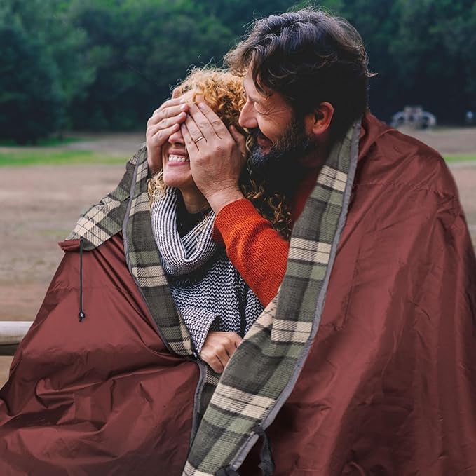 DUKUSEEK Stadium Blanket for All Weather Waterproof Outdoor Blankets with Hood Soft Warm Fleece Camping Blanket Windproof for Outdoor Sports 79x58