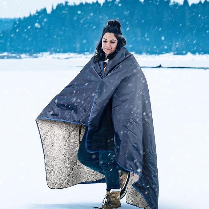 Sherpa Warm Outdoor Camping Blanket - Fleece Waterproof Outdoor Blanket for Camping Picnics and Sports Stay Dry and Comfortable