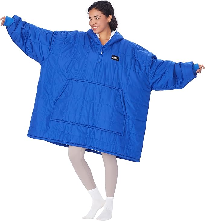 Catalonia Outdoor Windproof Wearable Stadium Blanket Oversized Waterproof Wearable Blanket Poncho
