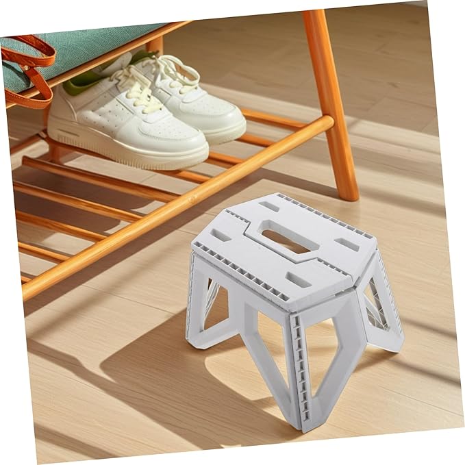 PRETYZOOM Outdoor Folding Stool Compact Camping Chair Portable Folding Seat Step Stool for Adults Boys and Girls