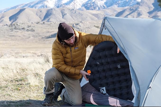 Sea to Summit Ether Light XT Extreme Cold-Weather Insulated Sleeping Pad Tapered - Regular (72 x 21.5 x 4 inches)