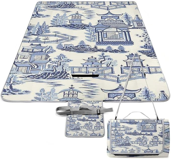 Blue and White Chinese Style Chinoiserie Folk Waterproof Outdoor Picnic Blanket Sandproof Beach Mat for Camping Hiking Grass Travelling