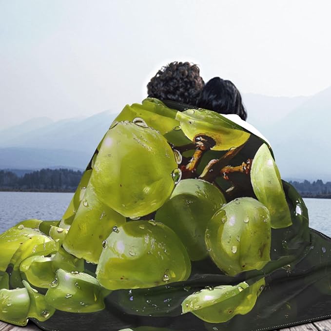 Green Grapes Soft Fleece Blanket 60 * 50 inch Soft Sofa Blanket Suitable for Sofa Camping Travel Night Cover Blanket