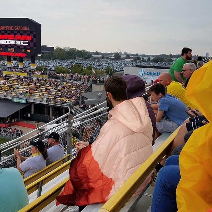Camping BlanketHoodie Blankets Poncho Outdoor Waterproof Windproof Warm Durable &amp Portable for Stadium Concerts CarTravel Beach Picnic Grass75 * 56 inch