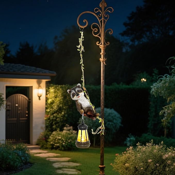 Solar Hanging Raccoon Statue Outdoor Resin Animal Figurine with LED Lights for Garden Fence Porch Patio Yard Decor Dusk to Dawn Auto On/Off