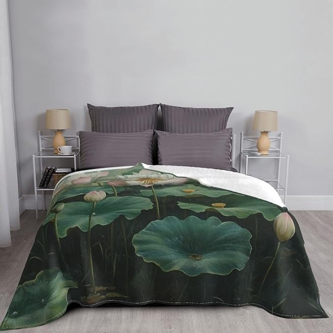 Lotus Leaf Soft Fleece Blanket 60 * 50 inch Soft Sofa Blanket Suitable for Sofa Camping Travel Night Cover Blanket