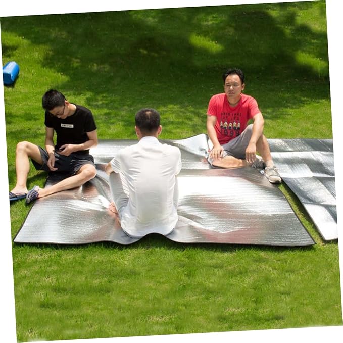 1Pc Lightweight Camping Blanket Beach Picnic Mat Thickened Outdoor Blanket for Camping Picnics Beach Activities Protects Against Wet