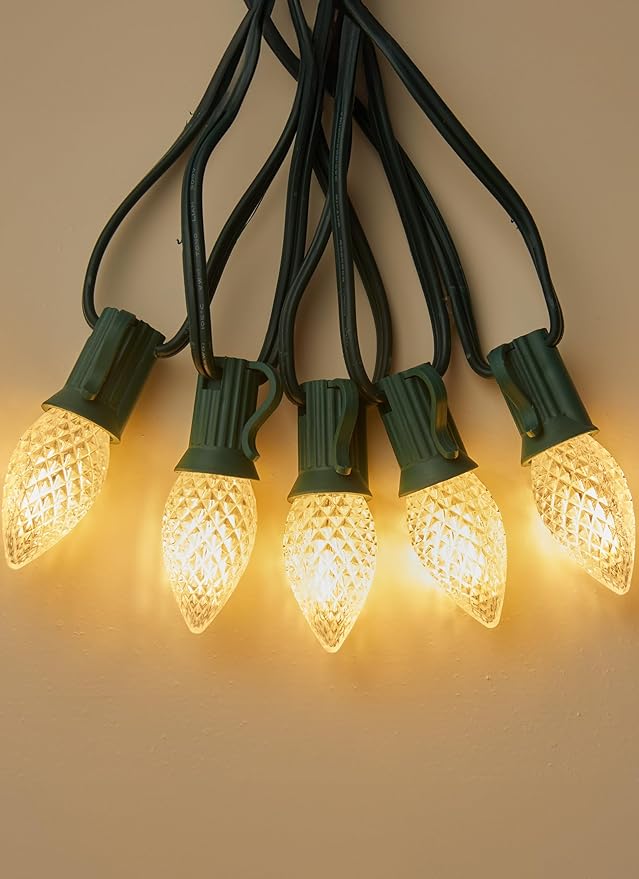 Brightown C7 LED Warm White Christmas Lights Outdoor 100FT String with 100 Plastic Bulbs Traditional Hanging Holiday Lights for Christmas Tree Patio Fence Roofline Xmas Decorations