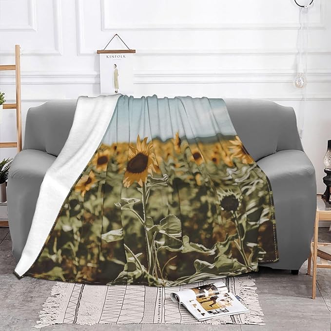Gorgeous Sunflower Soft Fleece Blanket 60 * 50 inch Soft Sofa Blanket Suitable for Sofa Camping Travel Night Cover Blanket