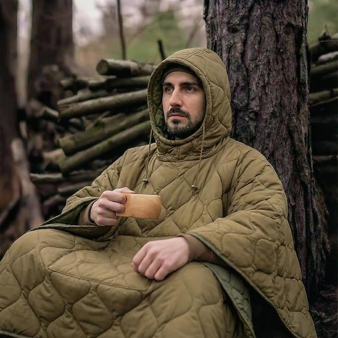 LOOGU Camo Blanket Waterproof Insulation Poncho Liner for Outdoor Camping Hiking Hunting Survival Backpacking Picnicking