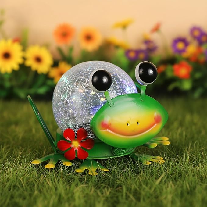Solar Lights Outdoor Frog Garden Decor with Crackle Glass Globe Lights - Cute Metal Frog Decor for Yard Lawn Patio Porch Pathway Tabletop Housewarming Gifts for Mom Women