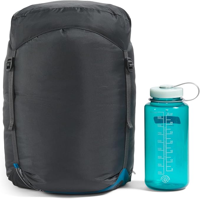 THE NORTH FACE Cat's Meow 20F / -7C Backpacking Sleeping Bag | Water Repellent 2/3 Zip Opening Includes Stuff Sack