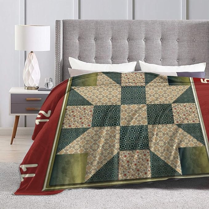 80X60 Star Patch Quilt Block Gold Green Lightweight Flannel Blanket - Soft and Breathable Polyester Suitable for Travel Camping and Home Decoration