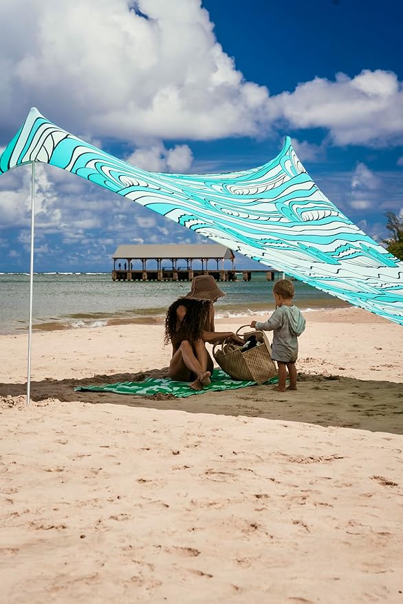 Neso Grande Portable Beach Tent Sun Shelter - Lightweight Beach Shade Canopy - Easy Setup for Family Outings - Patented Reinforced Corners - UPF 50+ Sun Protection - 7ft Tall 9 x 9ft