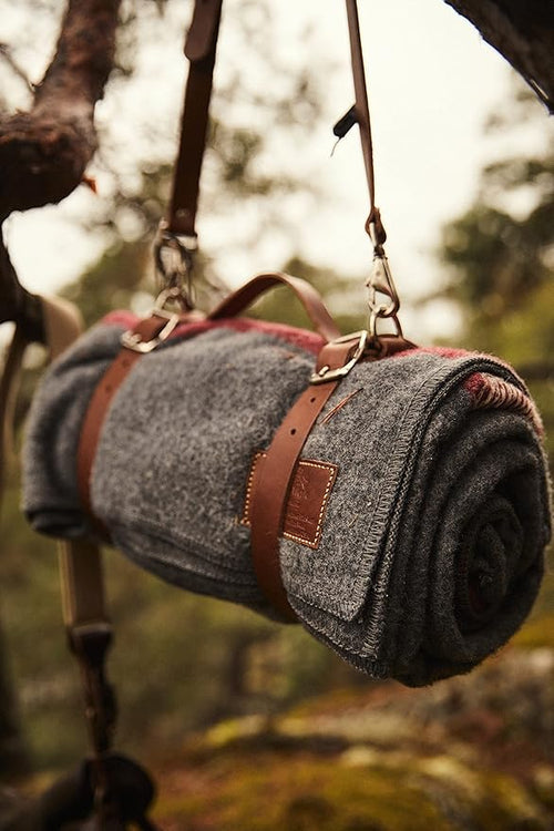 1844 Helko Werk Germany Waxed Canvas Bedroll &amp Swiss Army Blanket Bundle - Camping Bedroll with Leather Straps and Zipper - Waterproof Portable Bed (Blanket + Bedroll Olive) #F8761OB