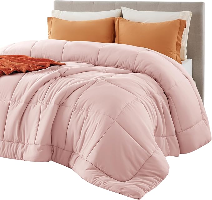 Bedsure Comforter Duvet Insert - Quilted Comforters Full Size All Season Duvet GentleSoft Down Alternative Bedding Blanket with 8 Tabs Gifts for Women/Men Pink Full 86 x 82 Inches