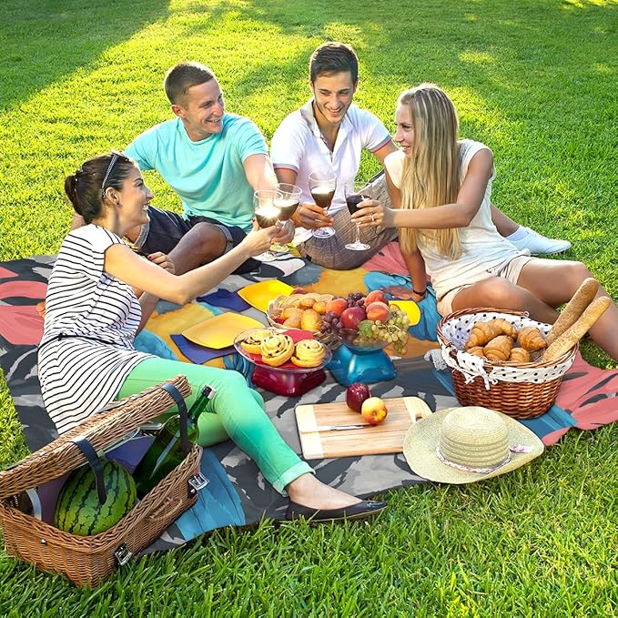 Waterproof Sandproof Beach Blanket 59''×68'' Parrot Bird Polyester Outdoor Picnic Blanket with 4 Stakes &amp Storage Bag for BeachCampingVacation Animal