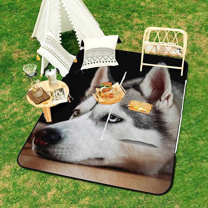 Husky Dog Beach Blanket Outdoor Packable Picnic Blanket with Zipper Folds Into Tote Bag Waterproof Picnic Mat Portable Beach Mat for Camping Hiking Festivals