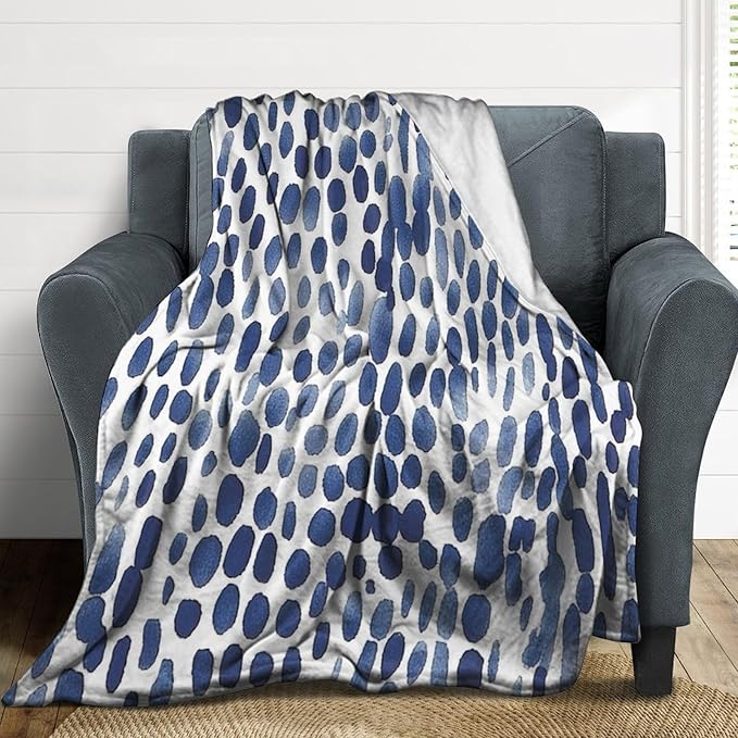 ArogGeld Watercolor Indigo Cheetah Print Soft Luxury Flannel Blanket Blue and White Animal Print Leopard Fluffy Lightweight Blanket for Living Room and Bedroom 70x80in Birthday Gift to Grandparents