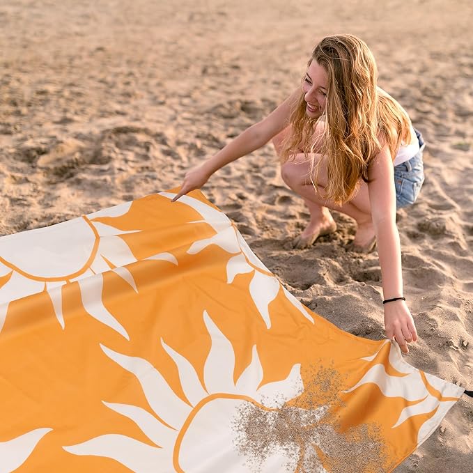Beach Blanket Waterproof Sandproof Beach Blanket with 4 Stakes &amp Pockets 78''×86'' Lightweight Outdoor Picnic Blanket for Travel Camping Hiking