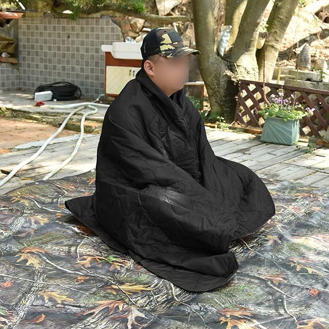 LOOGU Camo Blanket Waterproof Insulation Poncho Liner for Outdoor Camping Hiking Hunting Survival Backpacking Picnicking