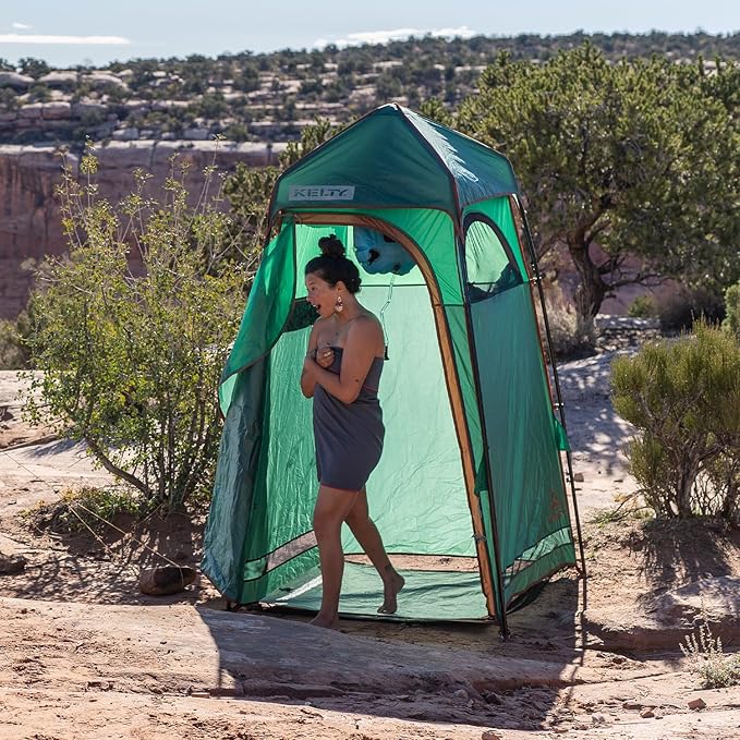 Kelty Discovery H2GO Privacy Shelter Campsite Shower and Changing Shelter Zippered Entry Steel Pole Frame Freestanding