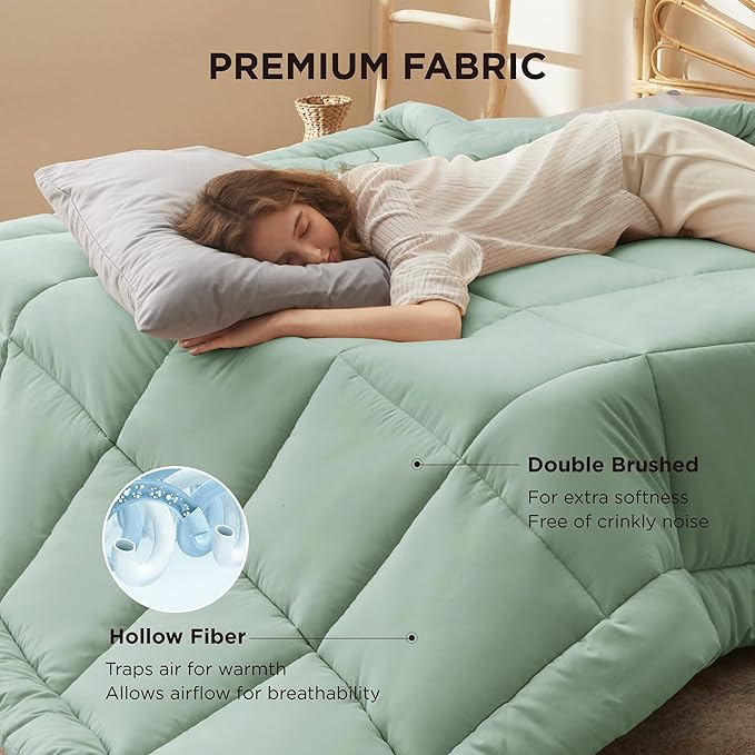 Bedsure Comforter Duvet Insert - Quilted Comforters Full Size All Season Duvet GentleSoft Down Alternative Bedding Blanket with 8 Tabs Gifts for Women/Men Sage Green Full 86 x 82 Inches