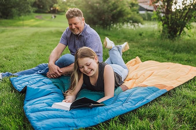 Picnic TIME Aura Outdoor Puffer Blanket Water-Repellent Puffy Printed Picnic Blanket for Camping and Park Large Cozy Outdoor Mat with Drawstring Bag Corner Loops and Pocket (Sunrise Mountain)