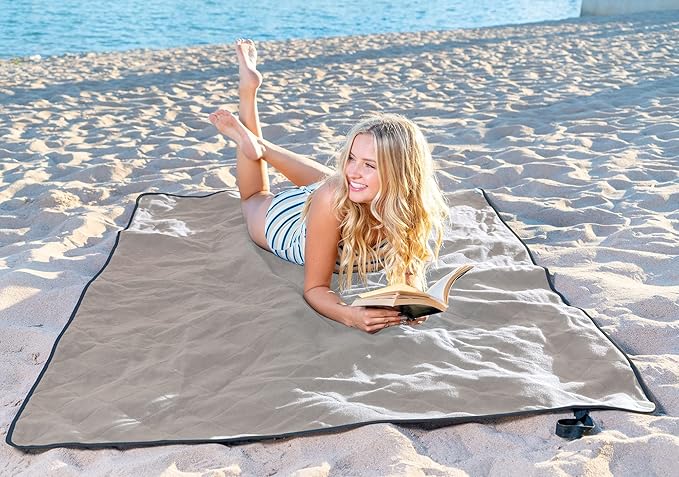 BRAWNTIDE Large Outdoor Waterproof Blanket - Extra Thick Fleece Warm Windproof Sandproof Quilted 82 x 55 Ideal for Beaches Picnics Camping Stadiums Dogs Car
