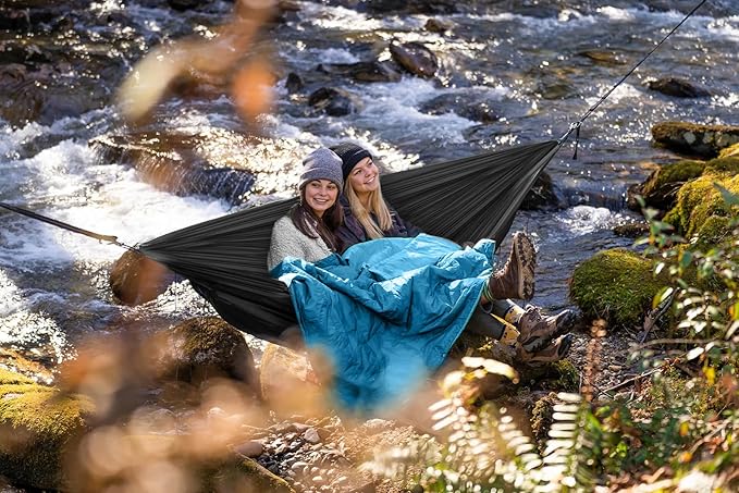 covacure Camping Blanket - Outdoor Travel Blanket Packable Puffy Blanket Lightweight &amp Warm Quilt for Camping Hiking Backpacking Outdoors Travel Beach