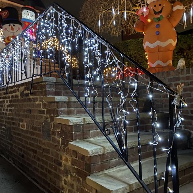 YEGUO 66ft 800 LED Icicle Lights Outdoor Waterproof 160 Drops Icicle Christmas Light Connectable 8 Modes White Icicle Xmas Lights with Timer Memory
